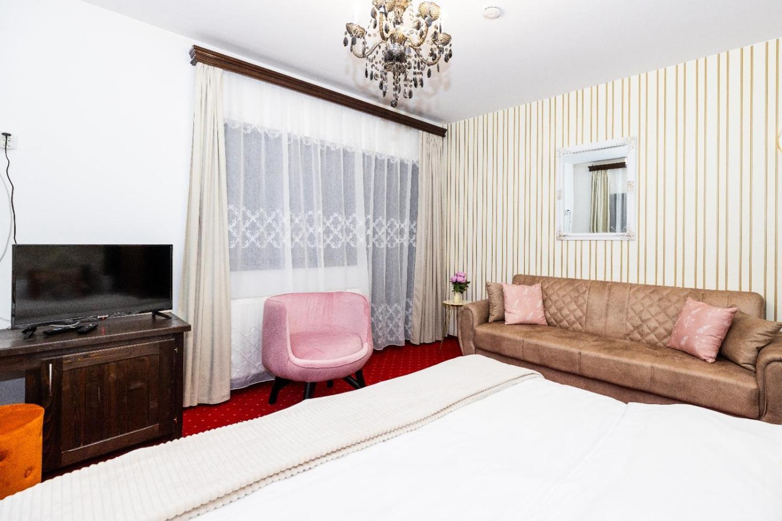 Vila Luca-Hotel Şirnea Eksteriør billede