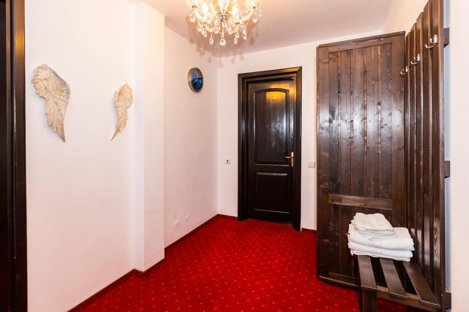 Vila Luca-Hotel Şirnea Eksteriør billede