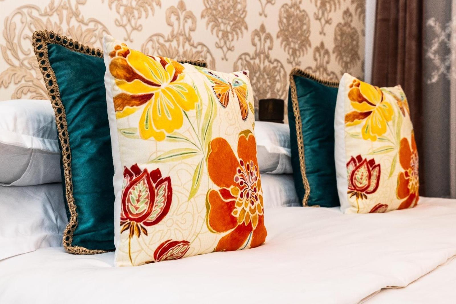 Vila Luca-Hotel Şirnea Eksteriør billede