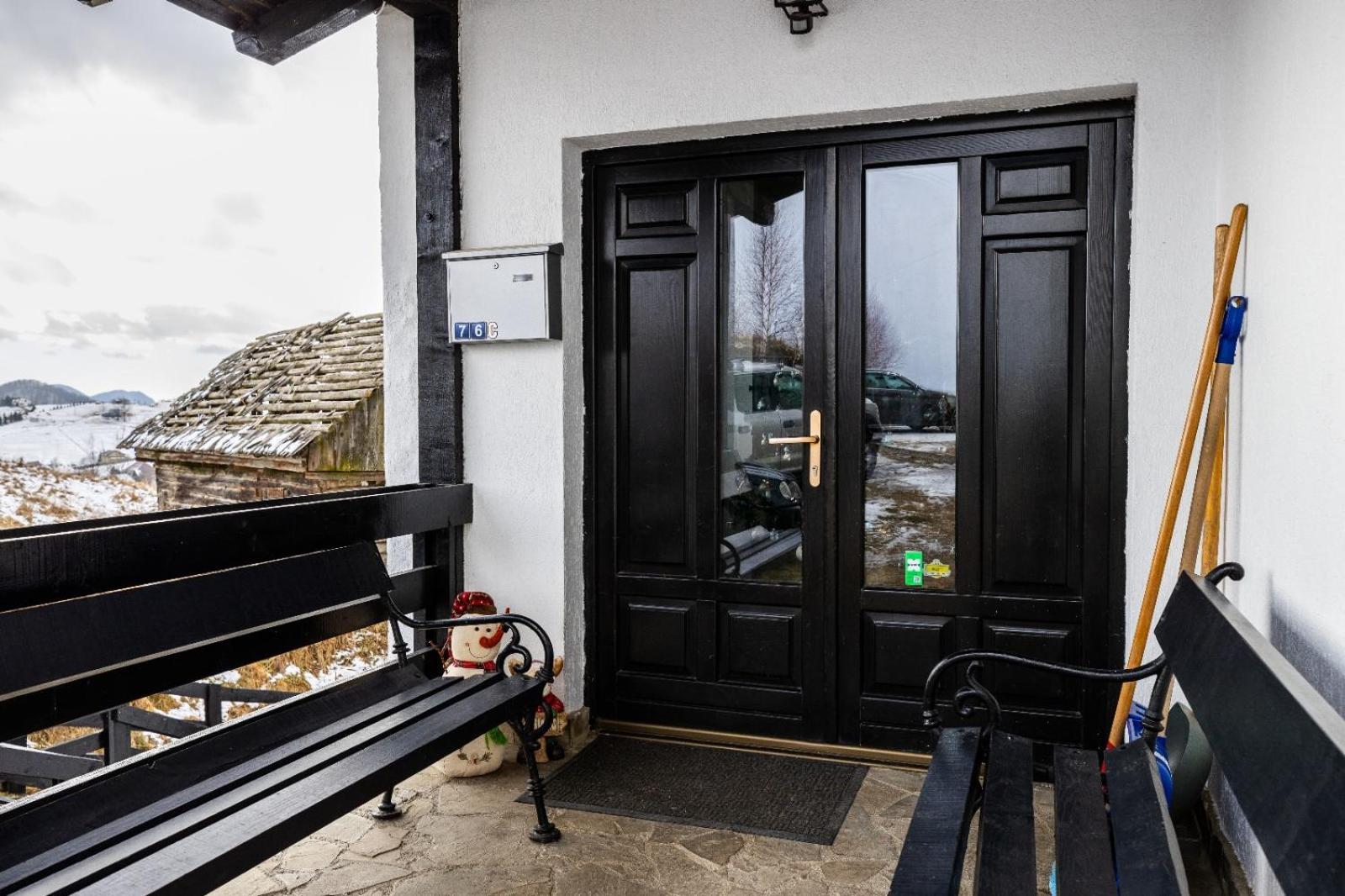 Vila Luca-Hotel Şirnea Eksteriør billede