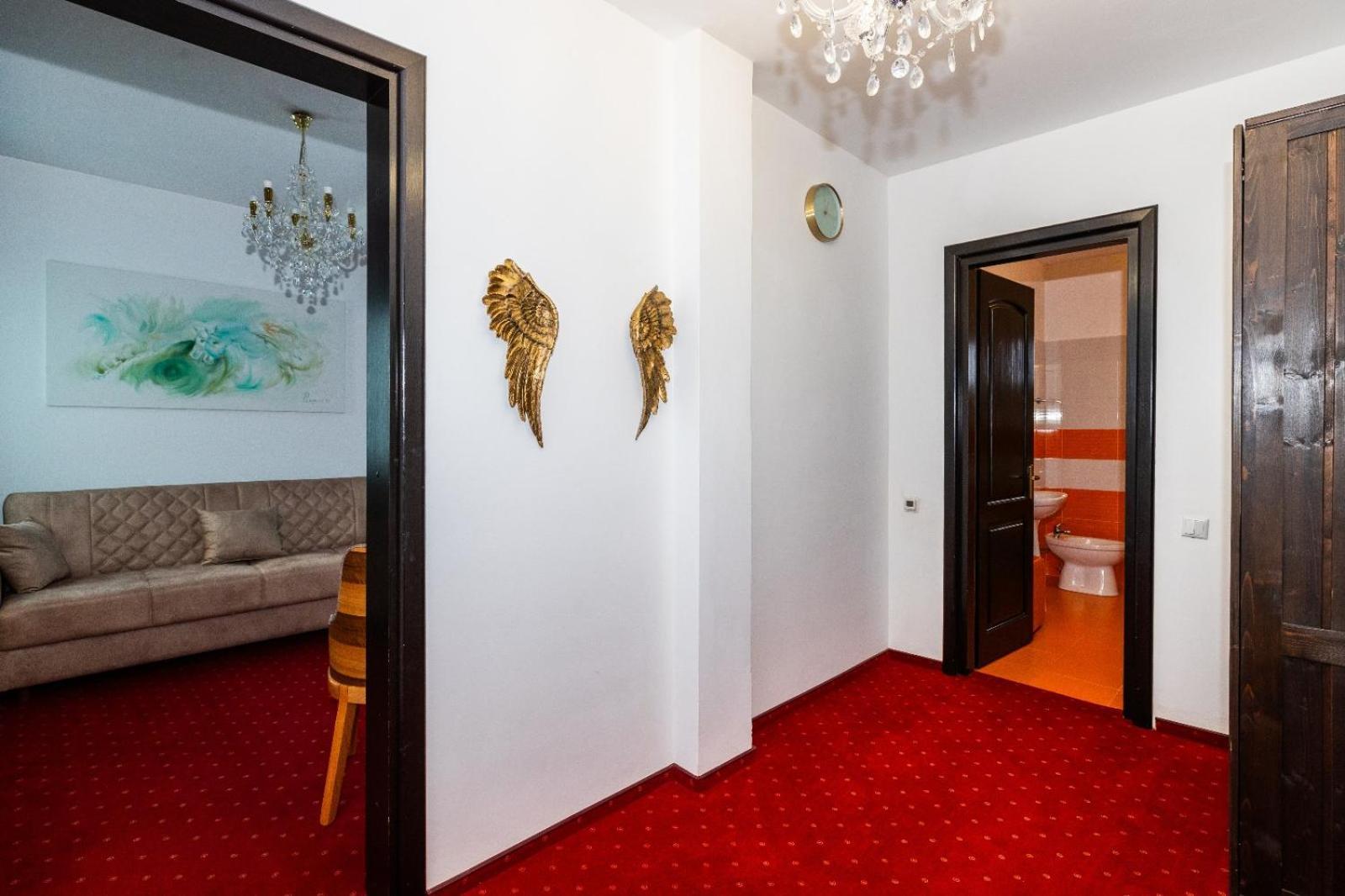 Vila Luca-Hotel Şirnea Eksteriør billede