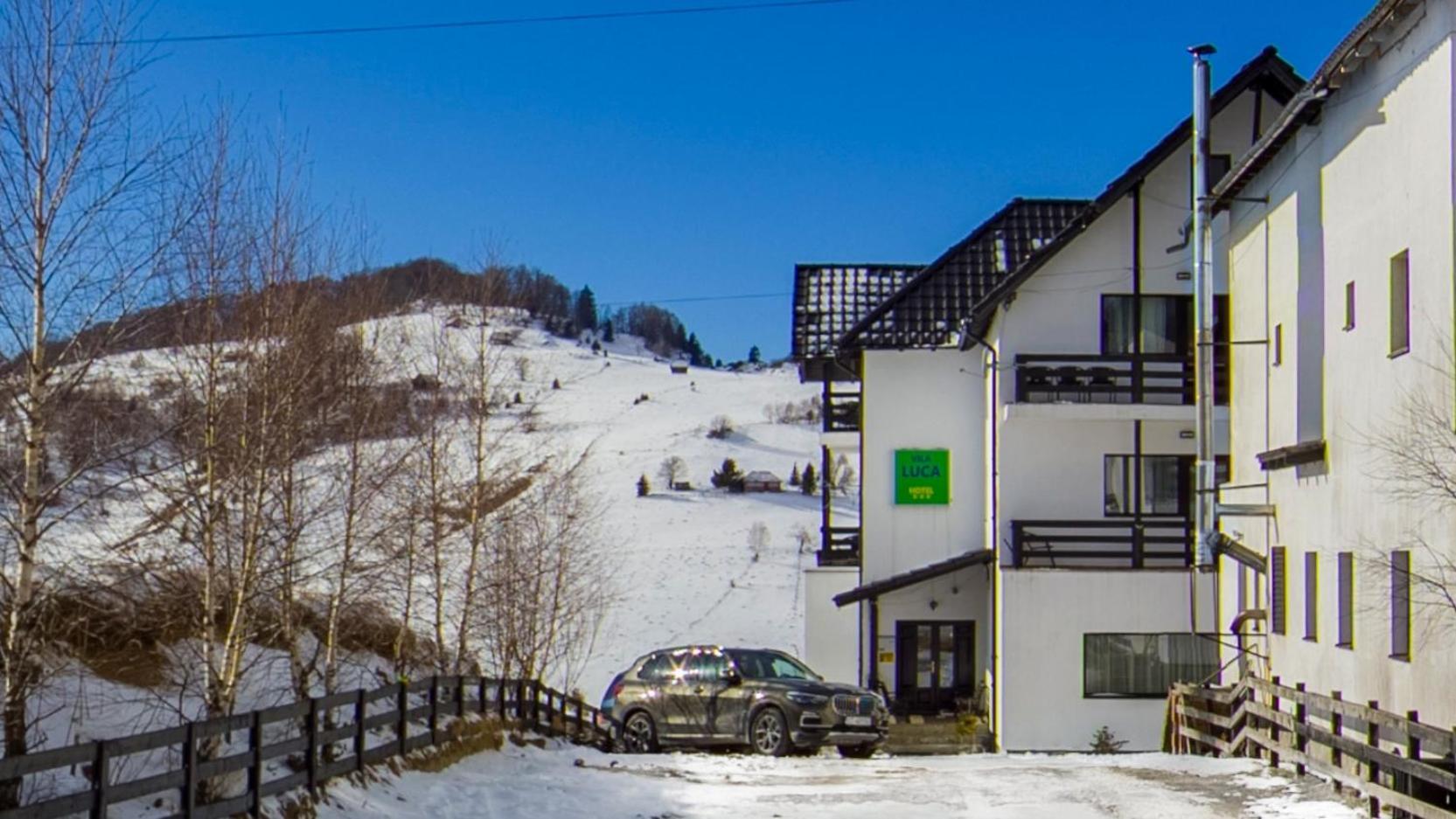 Vila Luca-Hotel Şirnea Eksteriør billede